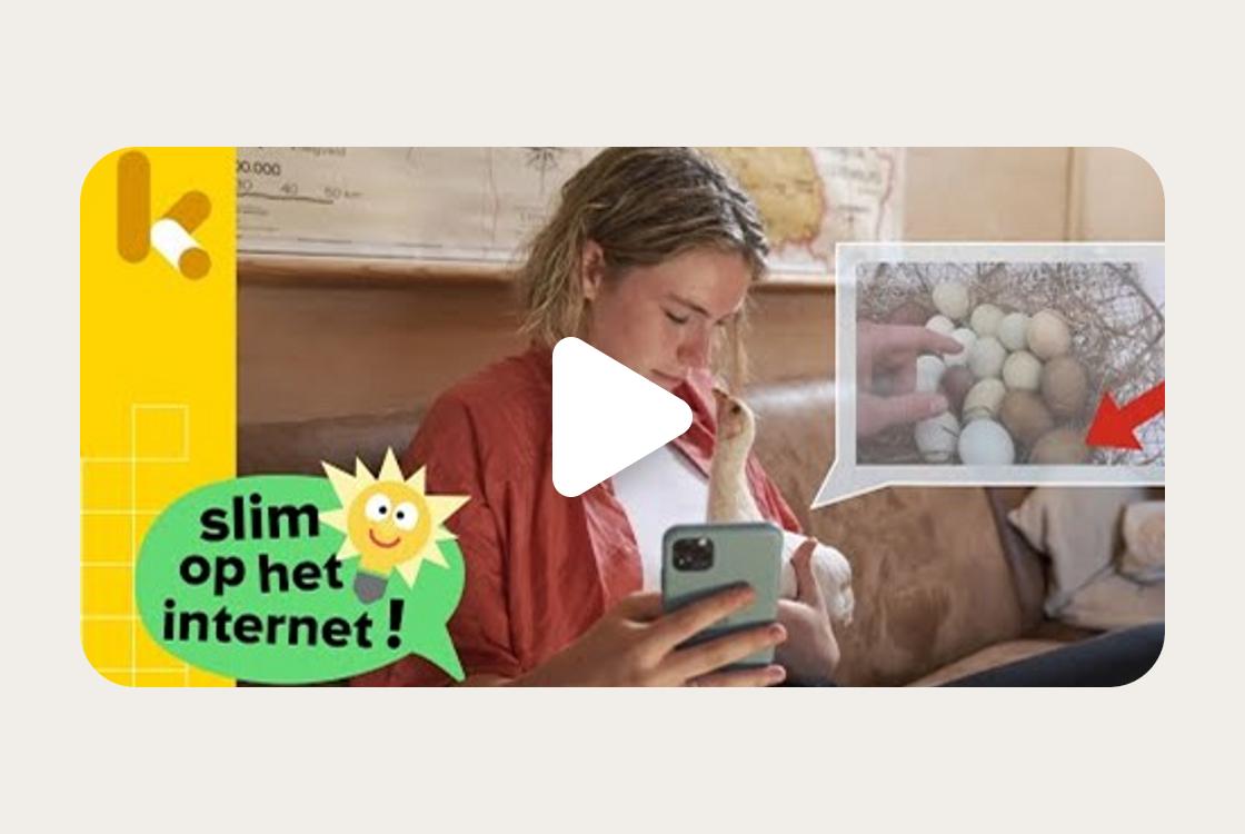 Gloria leest een nieuwtje, nep of niet?